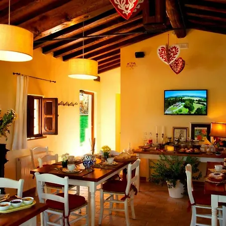 Agri-tourism Sant' Illuminato - Peg011009-dyb * チッタ・ディ・カステッロ